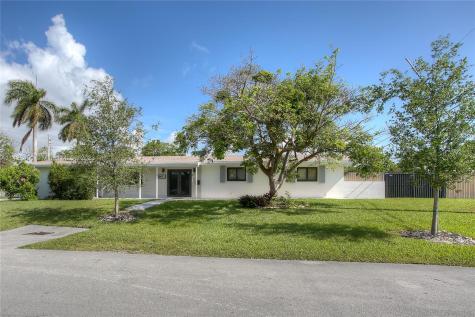 8645 SW 184th Terrace Cutler Bay FL 33157