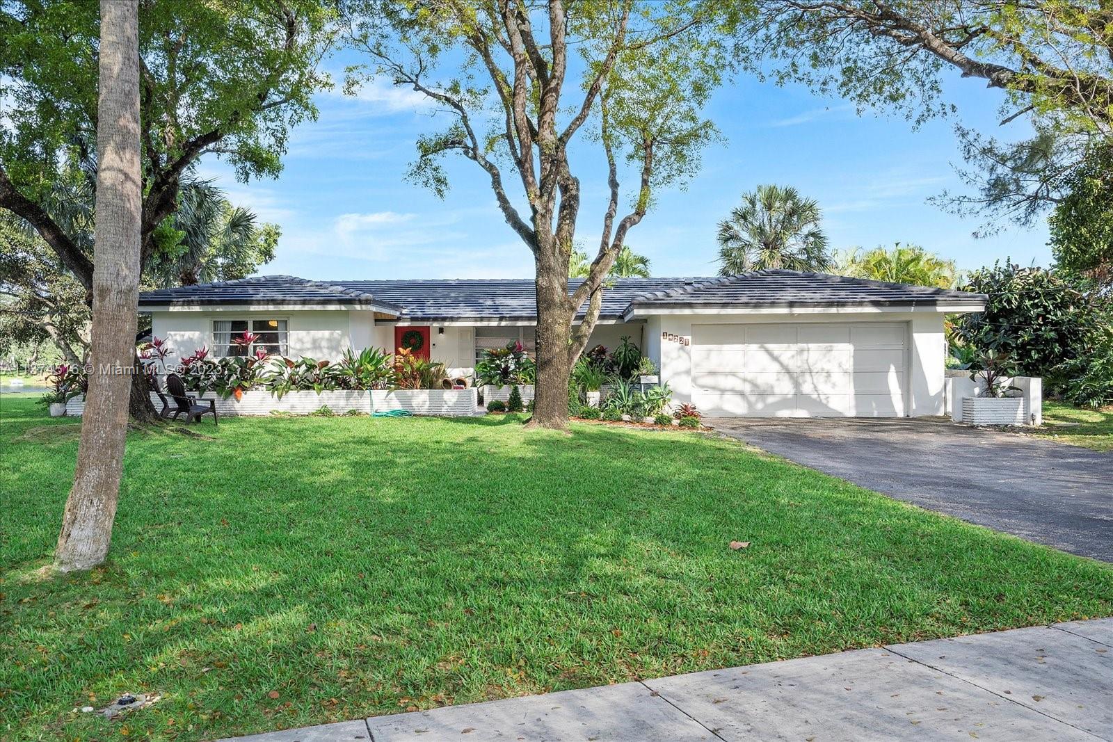 14221 Lake Childs Court Miami Lakes FL 33014