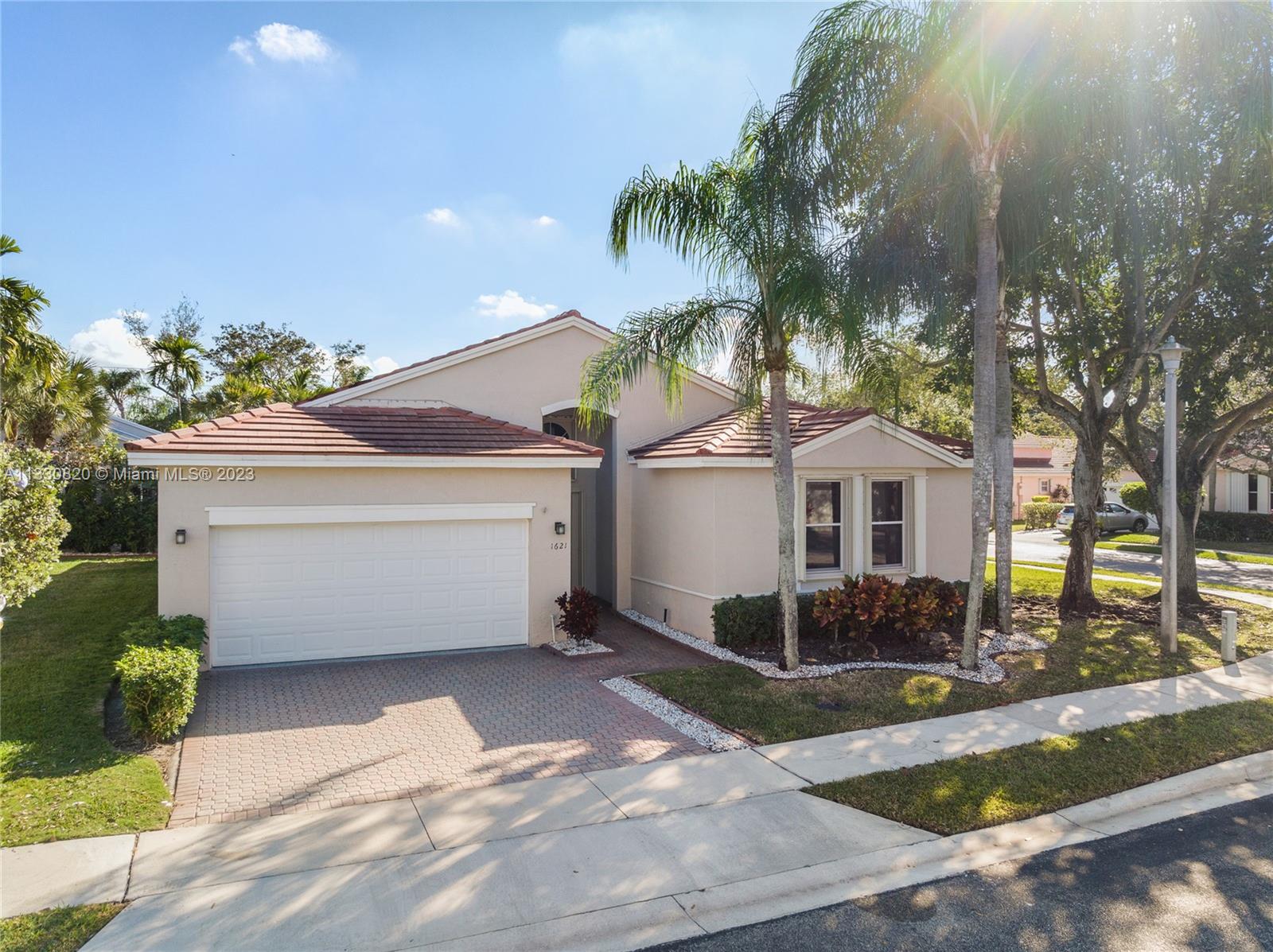 1621 SW 149th Avenue Pembroke Pines FL 33027