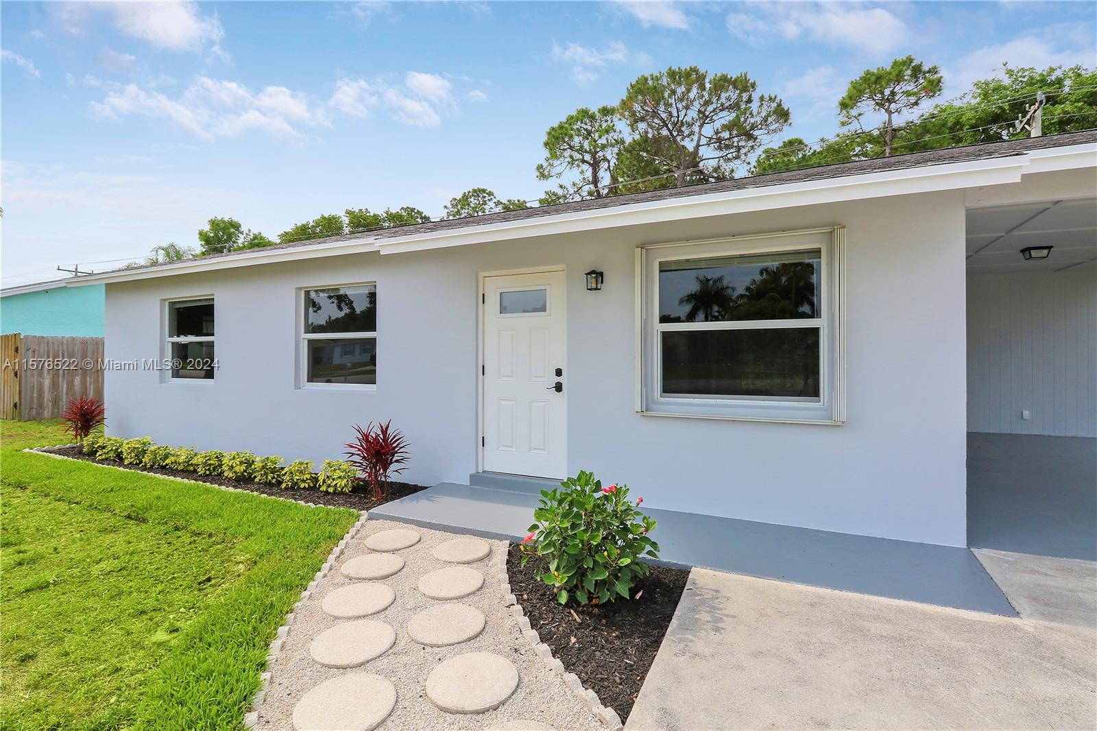 1014 Mohican Boulevard Jupiter FL 33458