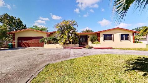 8965 SW 126th Terrace Miami FL 33176