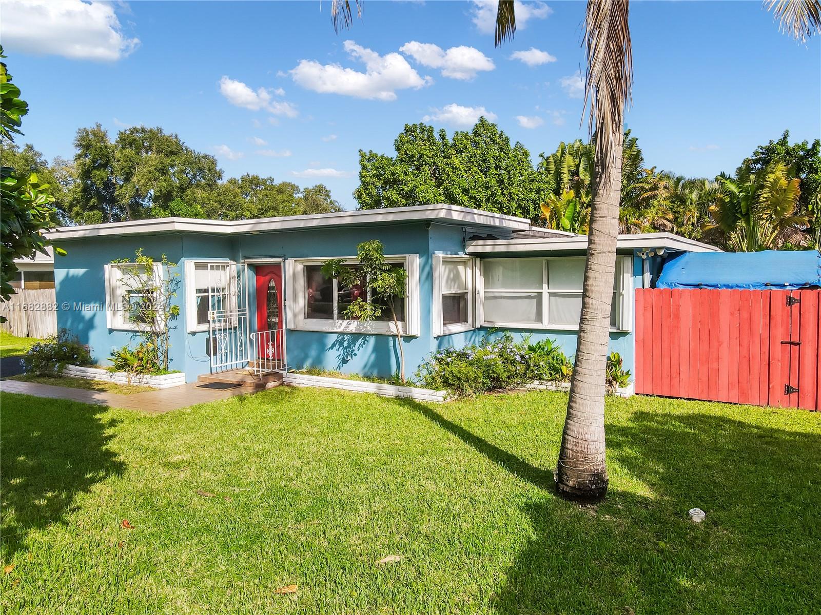 2605 Mckinley Street Hollywood FL 33020
