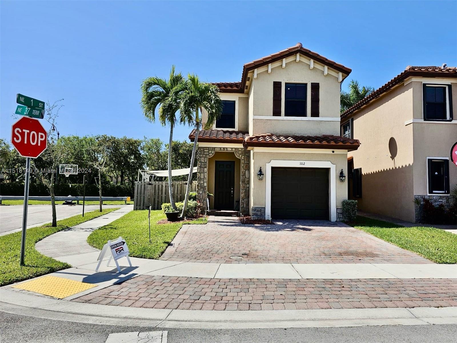 102 NE 37th Terrace Homestead FL 33033