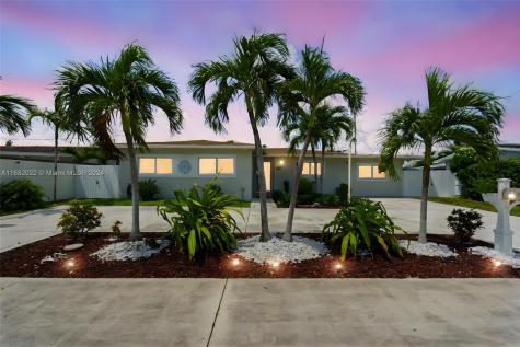 11622 NW 58th Avenue Hialeah FL 33012