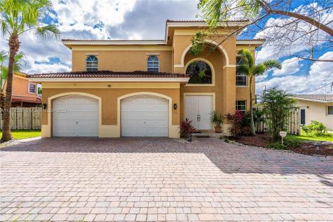 3450 SW 97th Avenue Miami FL 33165