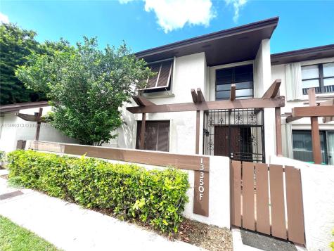 13350 SW 91st Terrace Miami FL 33186