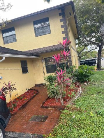 1101 NE 209th Terrace Miami FL 33179