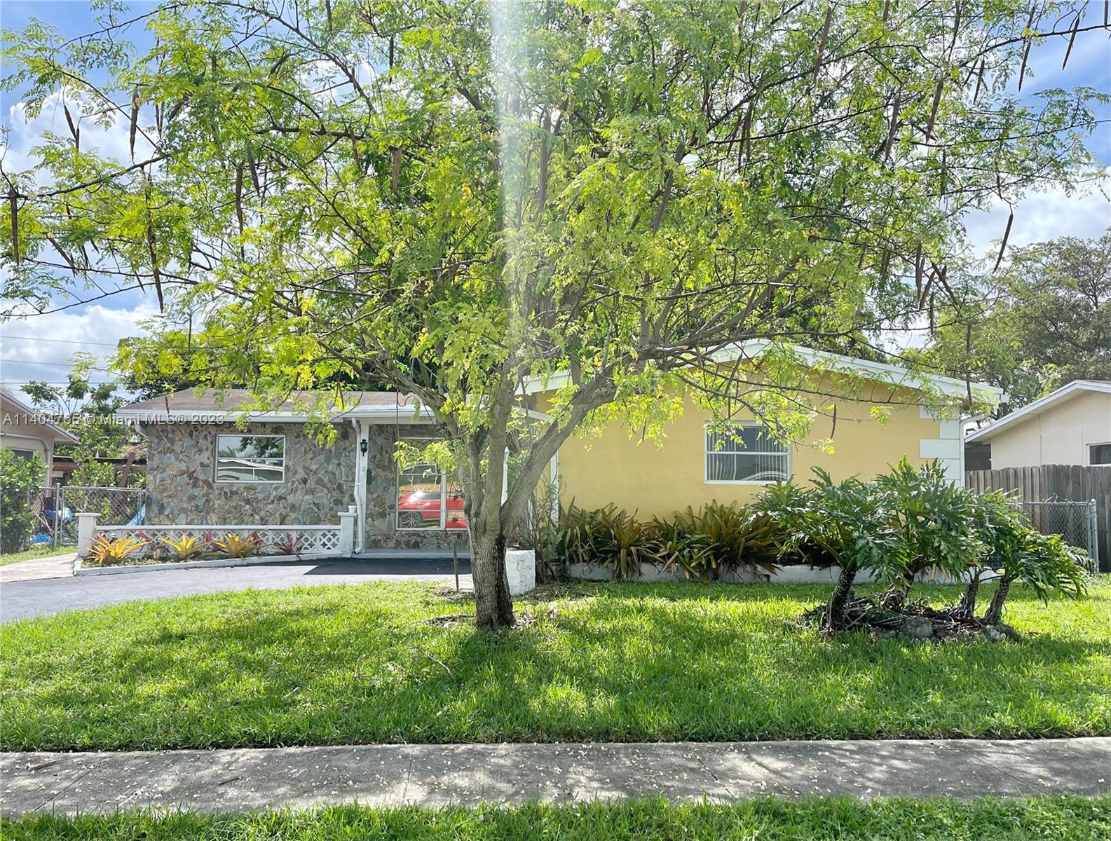2510 NW 83rd Avenue Sunrise FL 33322