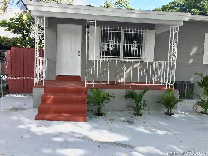 2161 NW 65th Street Miami FL 33147