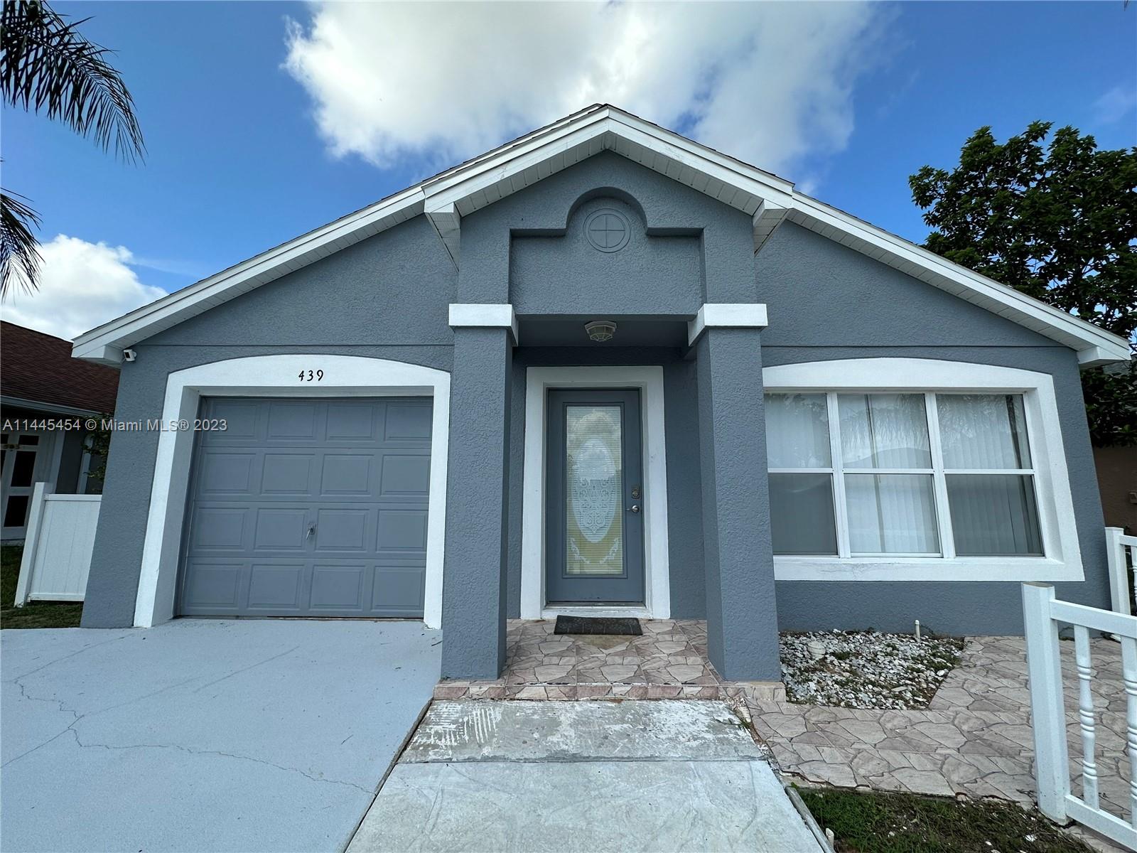 439 Belvoir Drive Davenport FL 33837