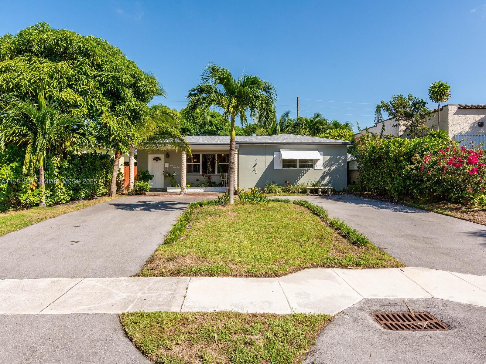 1641 NE 172nd Street North Miami Beach FL 33162