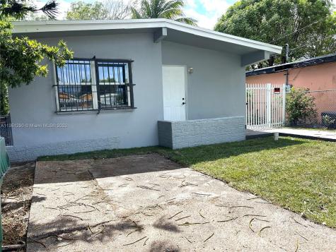 1640 NW 70th Street Miami FL 33147