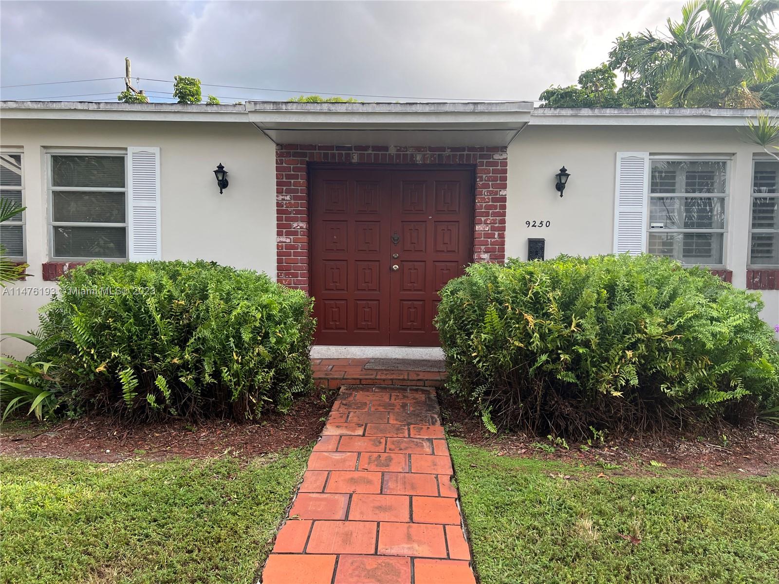 9250 SW 56th Street Miami FL 33165