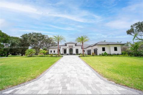 10650 SW 26th Court Davie FL 33328