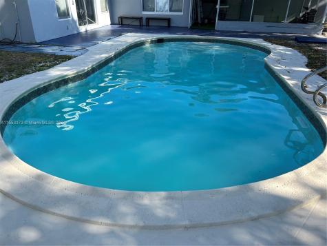 3760 SW 8 Street Fort Lauderdale FL 33312