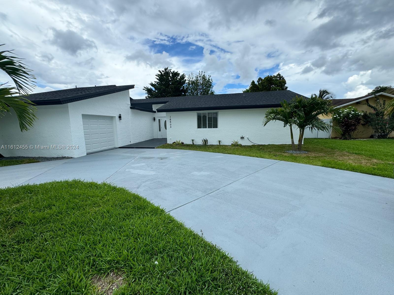 16605 SW 104th Court Miami FL 33157