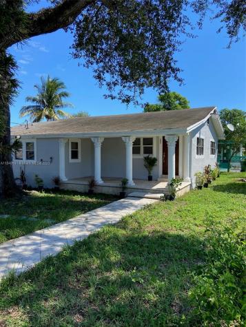 1951 NW 93rd Terrace Miami FL 33147