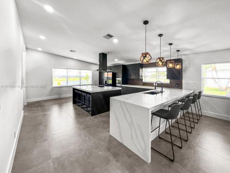 8057 Clear Shores Circle Delray Beach FL 33446