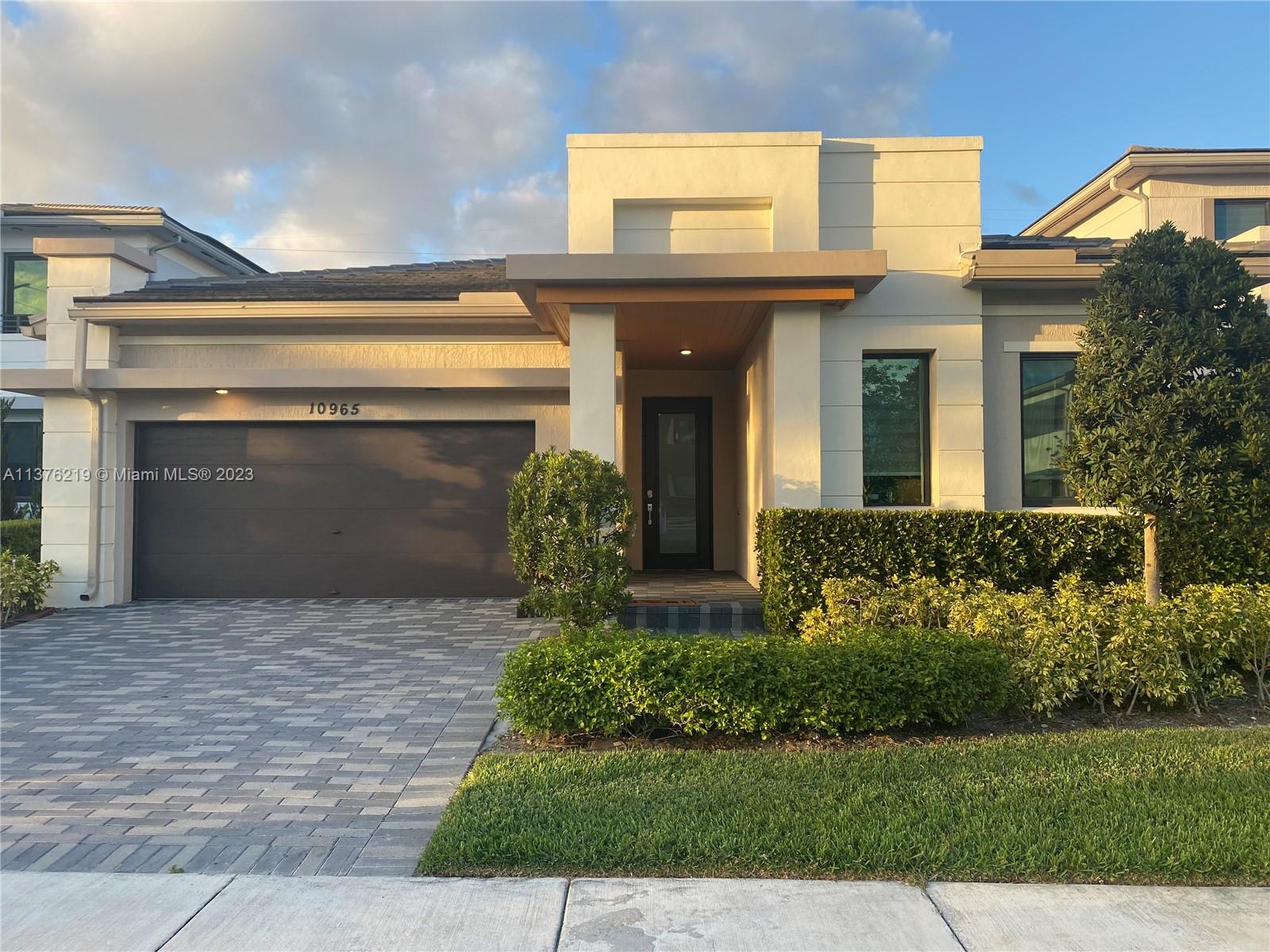 10965 Oceano Way Parkland FL 33076