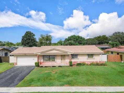 7441 NW 10th Court Plantation FL 33313