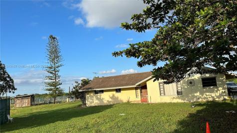 30855 SW 205th Avenue Homestead FL 33030