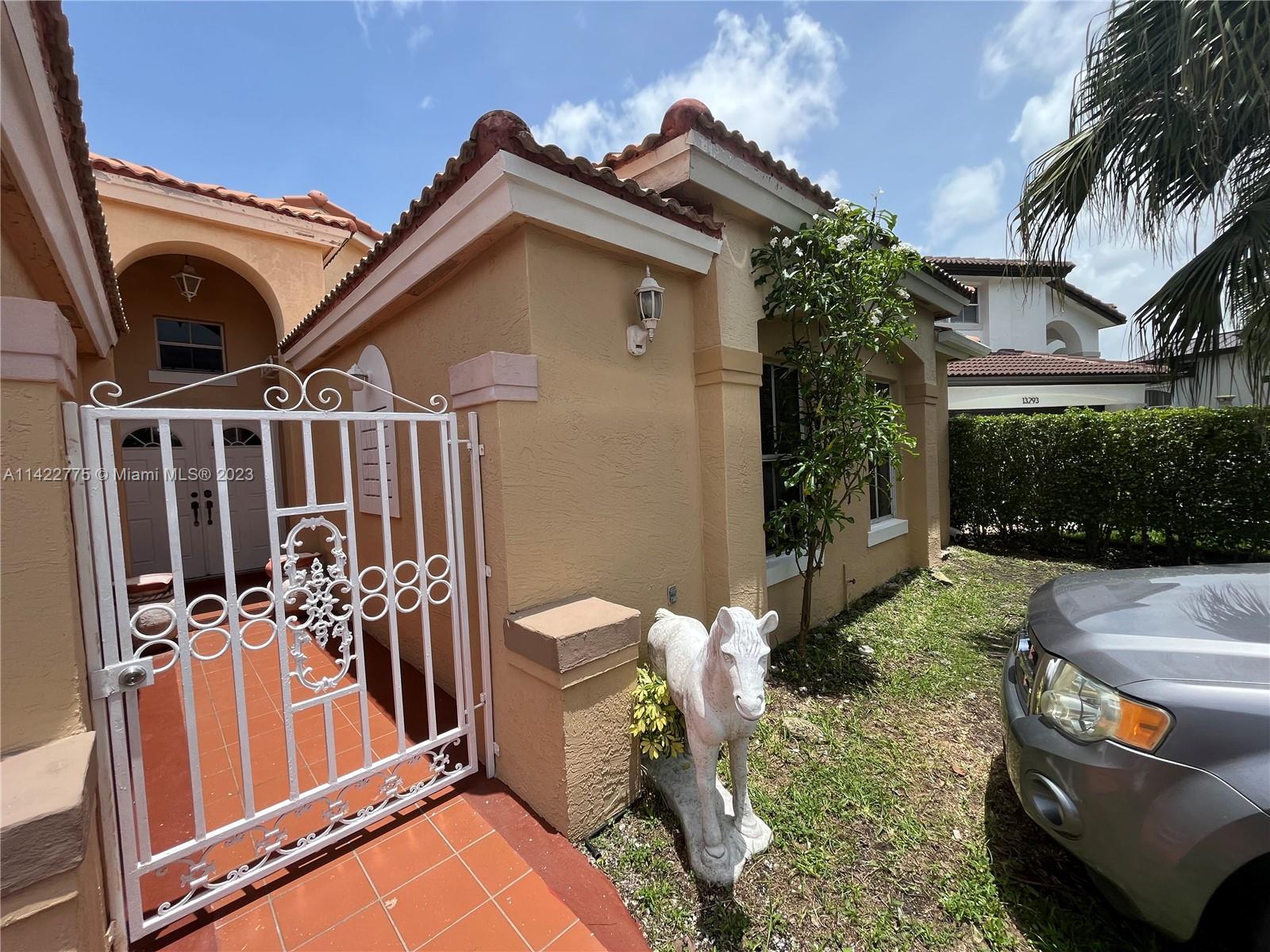 13299 NW 11th Street Miami FL 33182