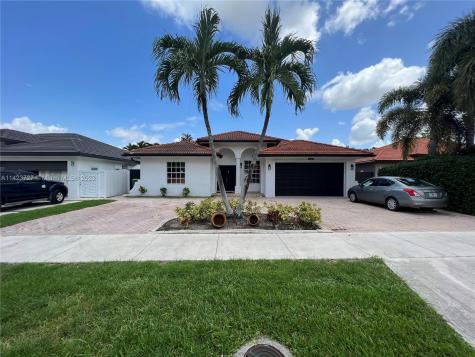 16025 SW 103rd Lane Miami FL 33196