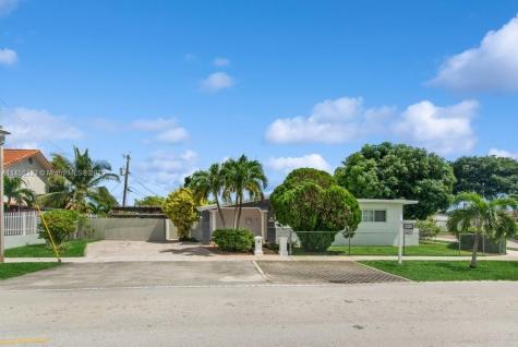 141 SW 69th Avenue Miami FL 33144