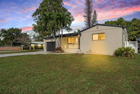 6321 SW 21st Street Miami FL 33155