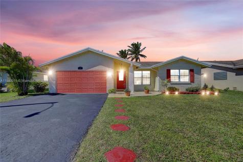 8301 NW 98th Avenue Tamarac FL 33321