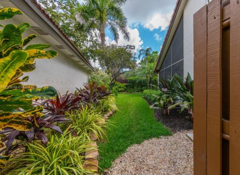 2146 Austin Weston FL 33326