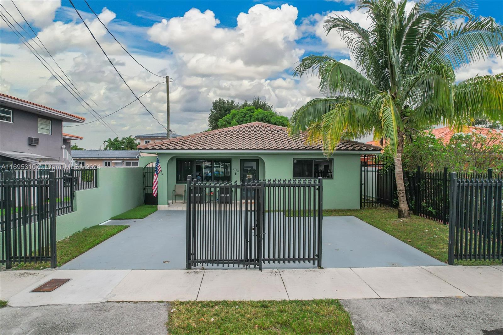 5720 SW 2nd Terrace Miami FL 33144