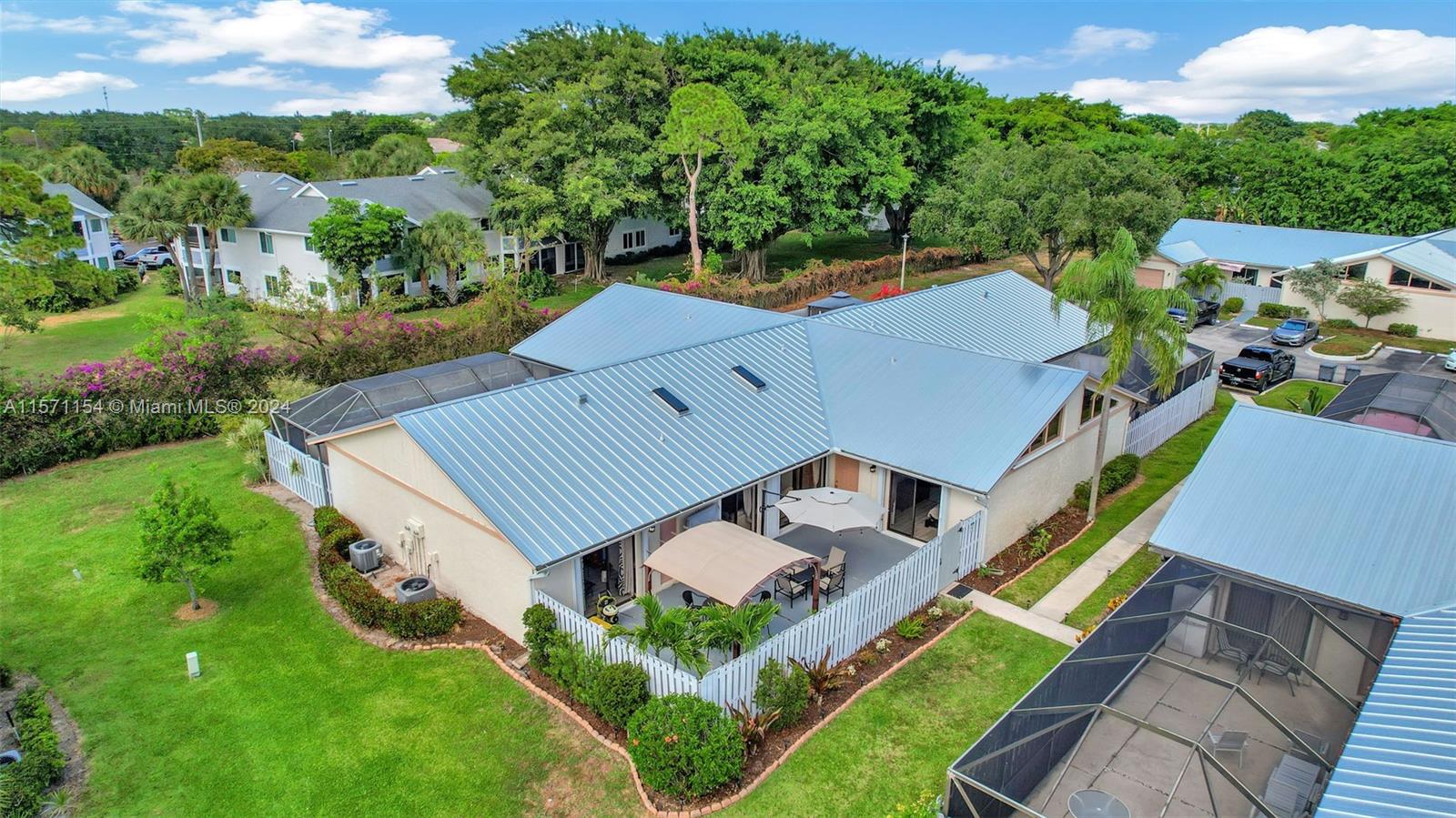8847 Thumbwood Circle Boynton Beach FL 33436