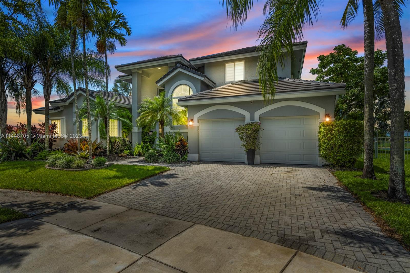 1280 SW 177th Terrace Pembroke Pines FL 33029