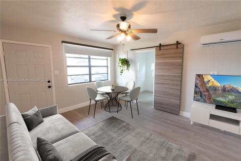 8265 Dorothy Avenue North Port FL 34287