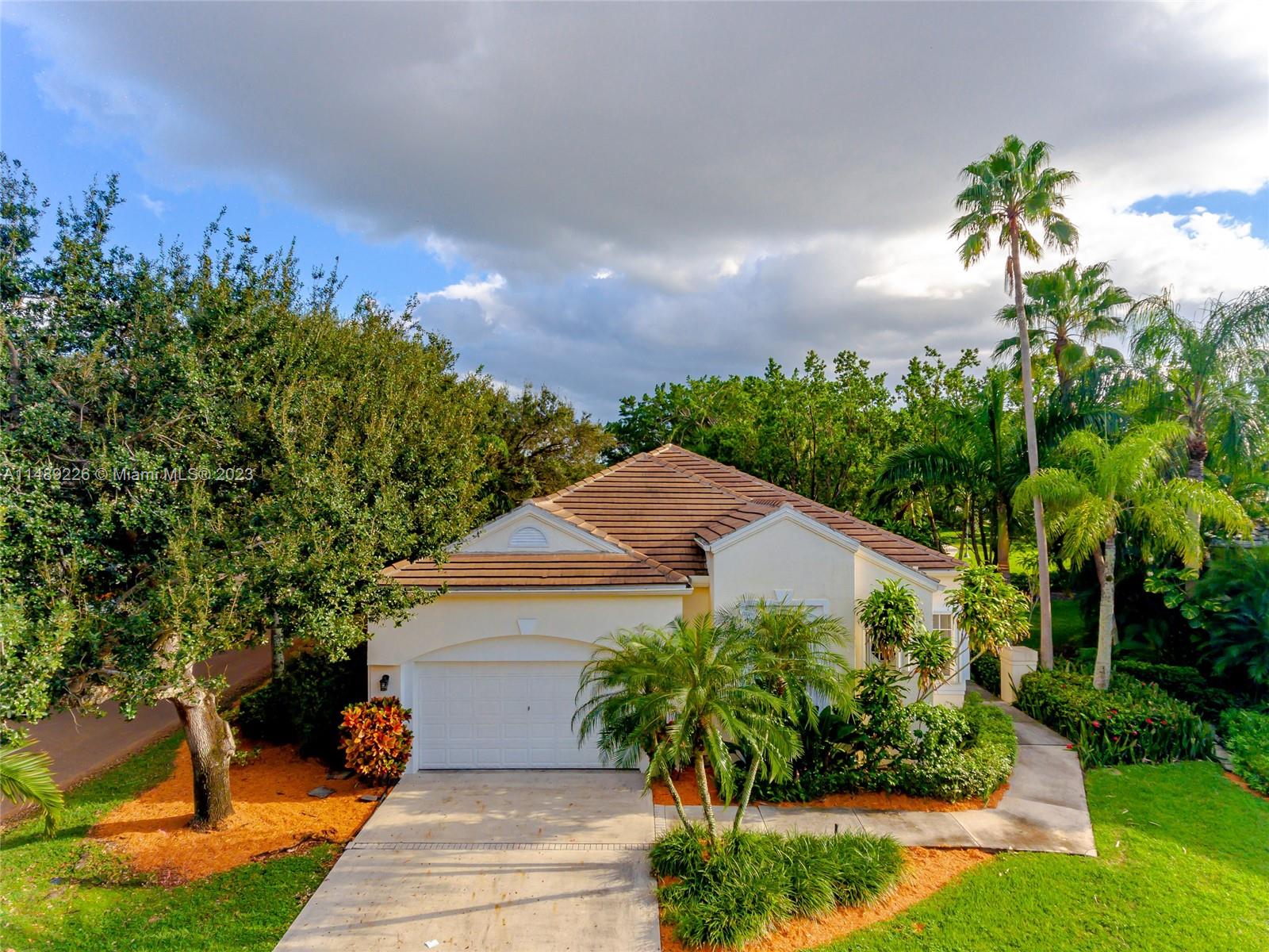 2195 Bay Court Weston FL 33326