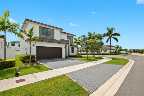 23393 SW 107th Place Homestead FL 33032