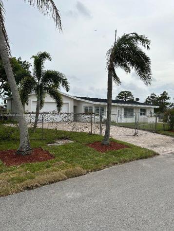 1100 NE 42nd Street Pompano Beach FL 33064