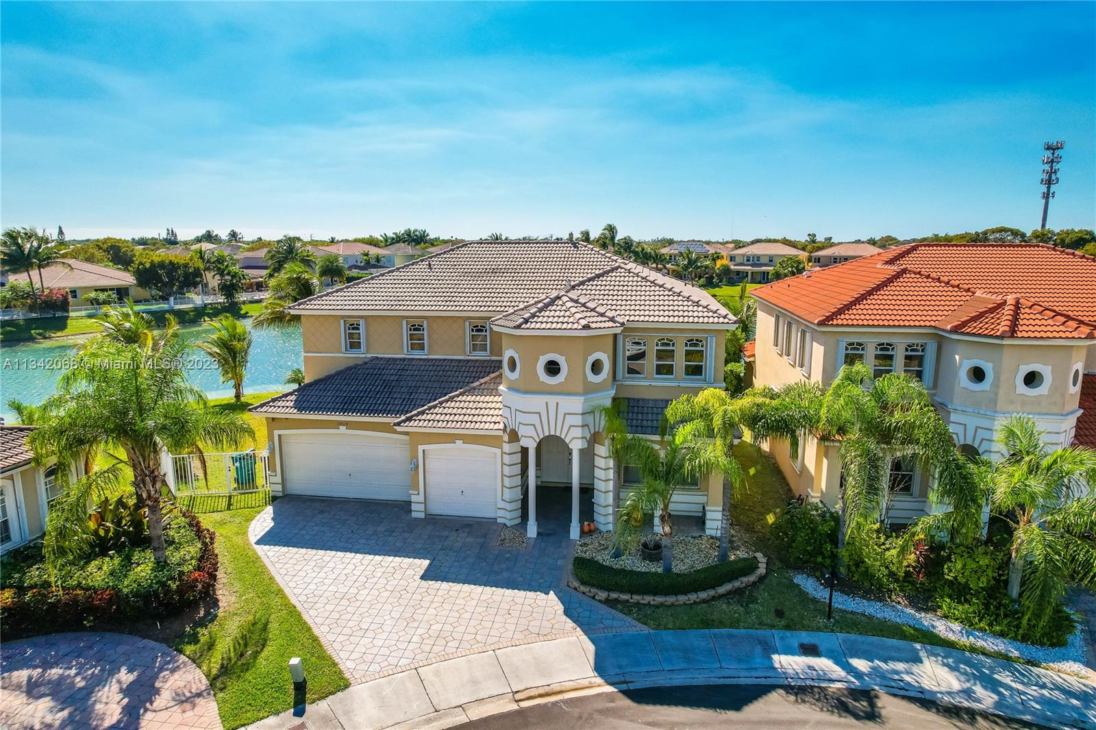 20524 SW 88th Avenue Cutler Bay FL 33189