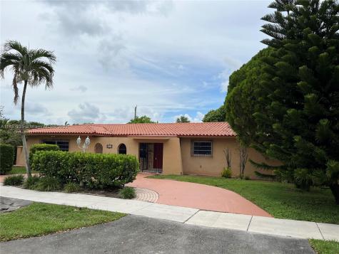 3040 SW 104th Court Miami FL 33165