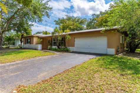 10100 SW 98th Avenue Miami FL 33176
