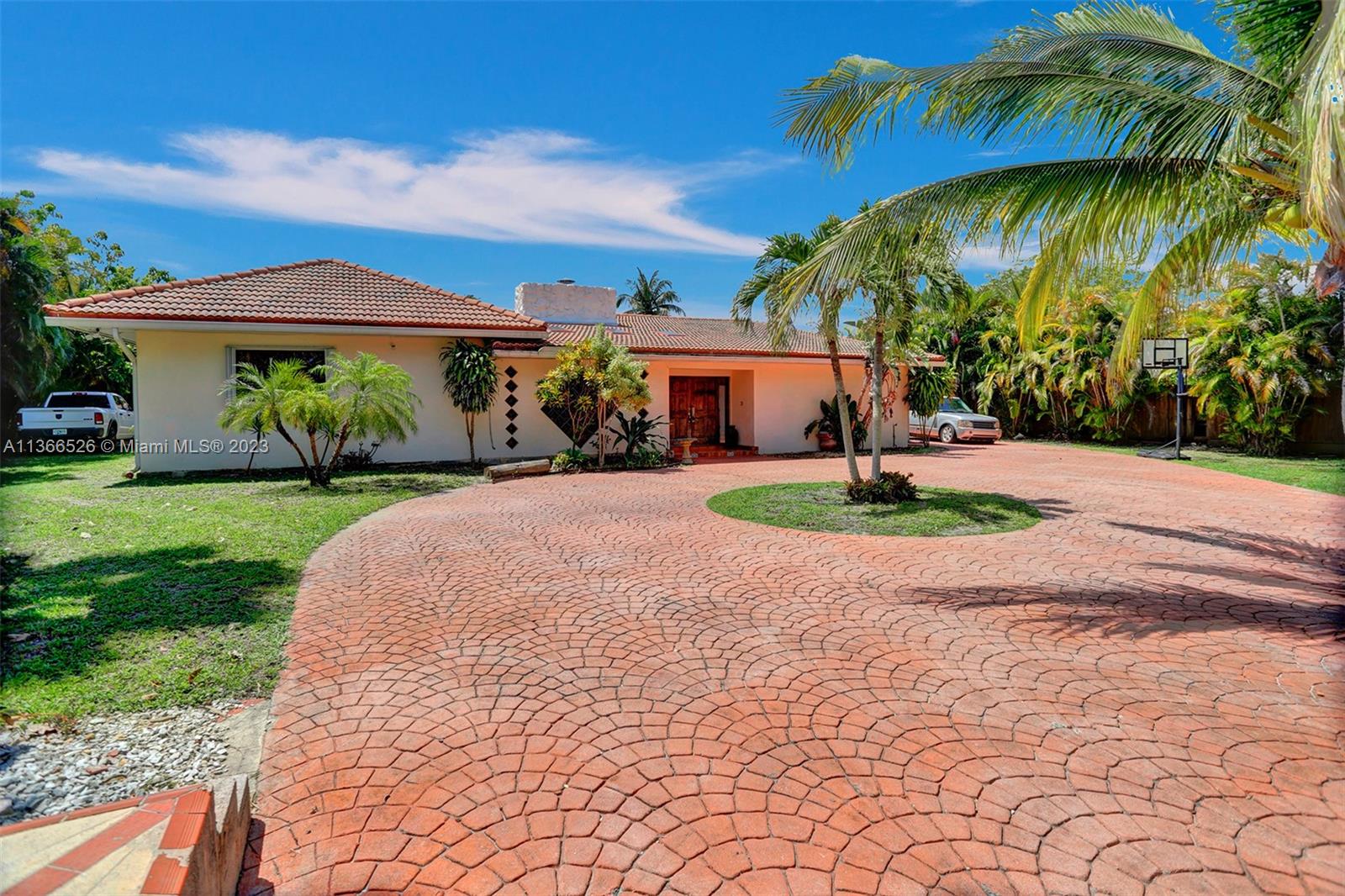 36 NW 154th Street Miami FL 33169