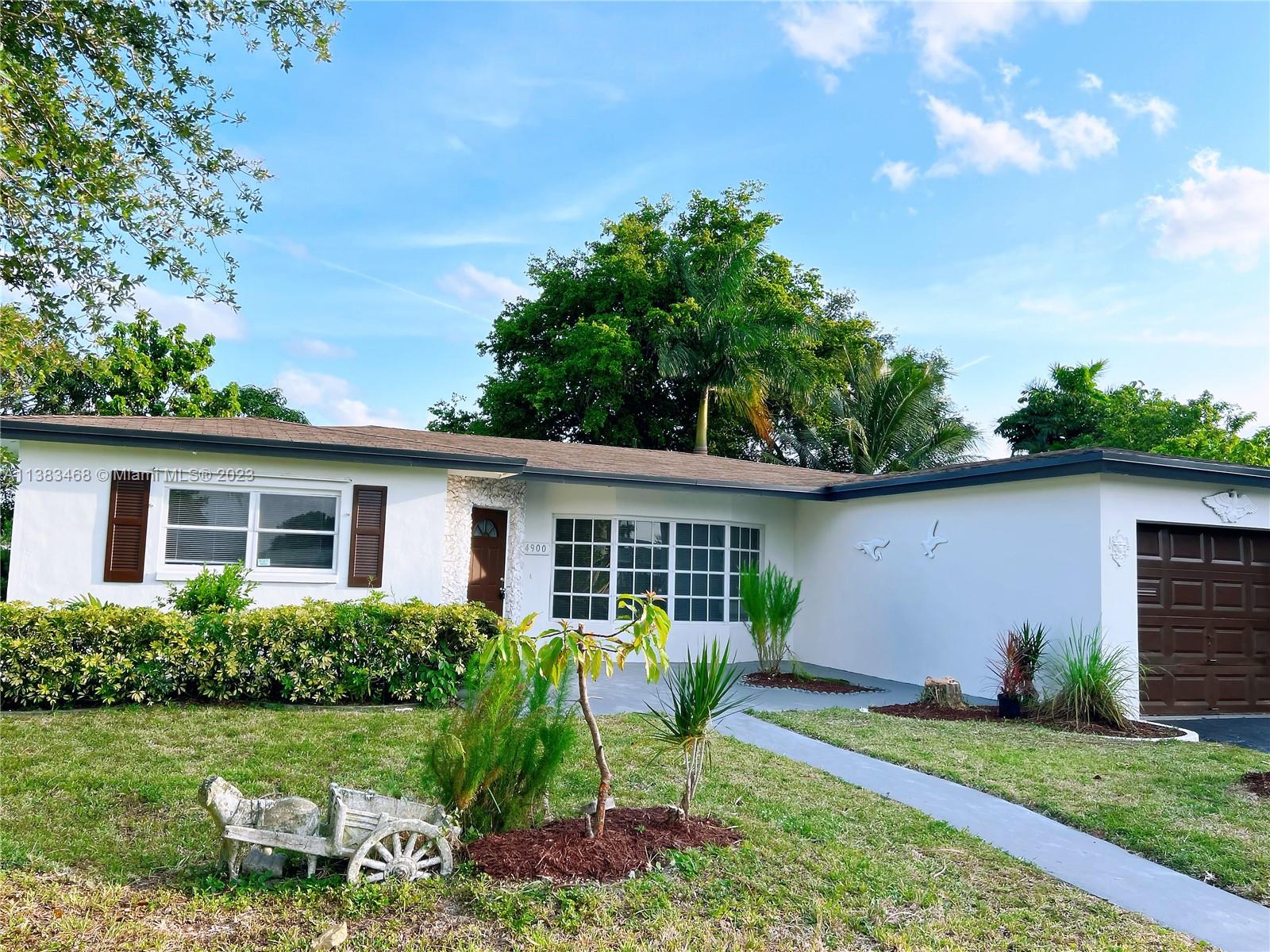 4900 NW 41st Street Lauderdale Lakes FL 33319