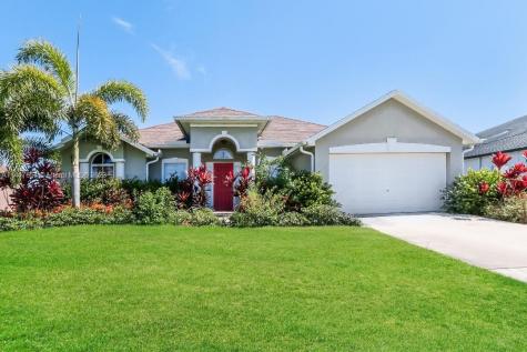 1125 SW Gaffney Avenue Port St. Lucie FL 34953