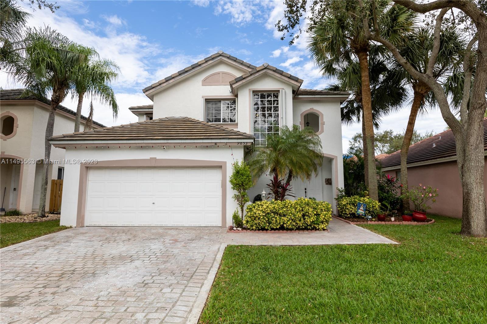 9853 NW 18th Street Pembroke Pines FL 33024