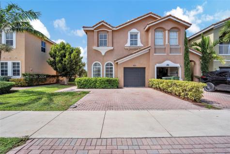 2403 SE 14th Street Homestead FL 33035