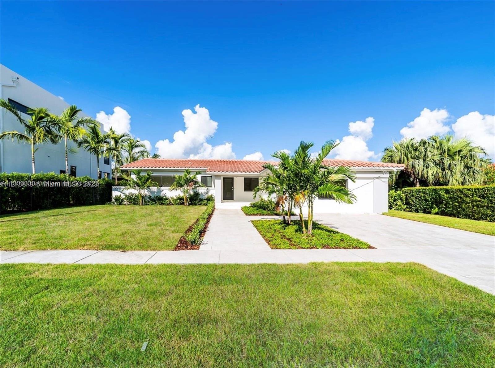 13080 Ortega Lane North Miami FL 33181