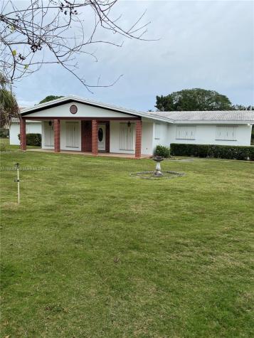 7997 SW 73rd Court Miami FL 33143