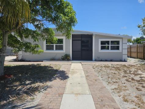 254 NE 41st Court Deerfield Beach FL 33064