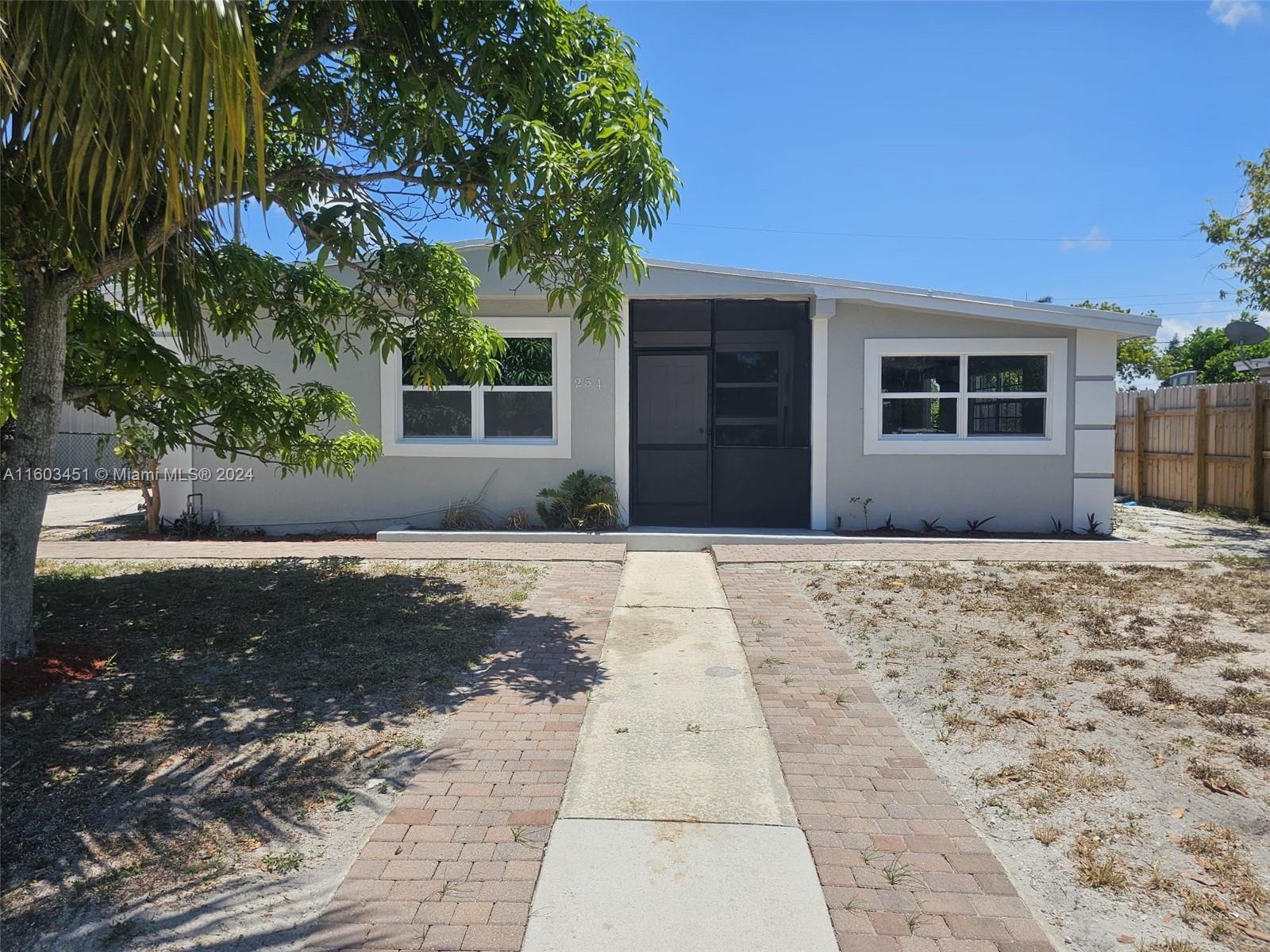 254 NE 41st Court Deerfield Beach FL 33064